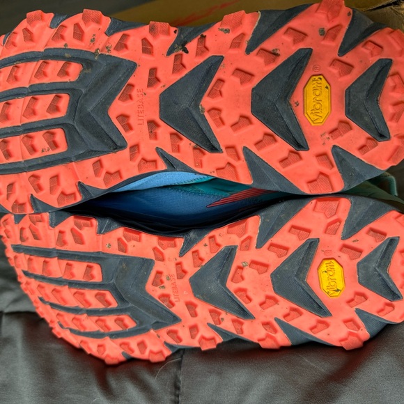 Altra Mont Blanc Blue - Picture 7 of 7